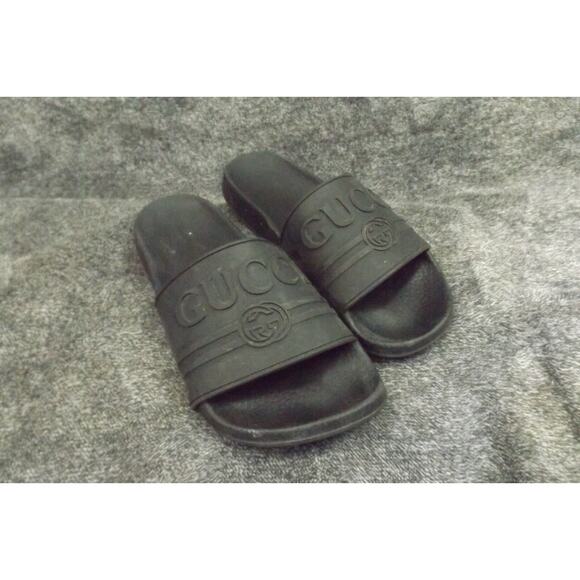 gucci pursuit rubber slides